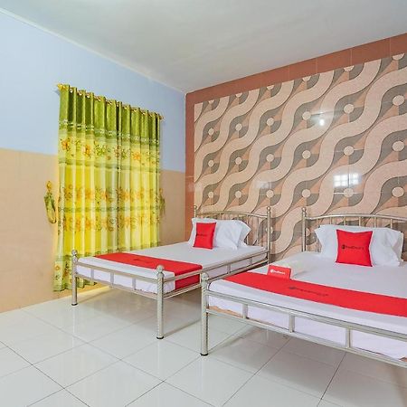 Hotel Reddoorz Syariah @ Tambak Mekar Street Subang Djalantjagak Exteriér fotografie